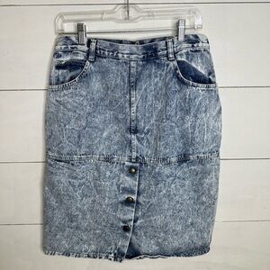 Vintage Carlyle Acid Wash Denim Skirt Size 14 High Waisted Button Made in USA